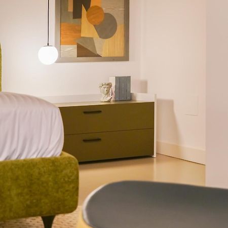 נאפולי Fepa Place Design Apartments מראה חיצוני תמונה