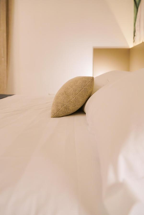 נאפולי Fepa Place Design Apartments מראה חיצוני תמונה