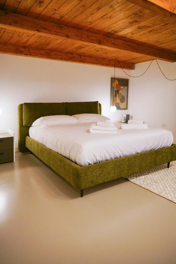 נאפולי Fepa Place Design Apartments מראה חיצוני תמונה